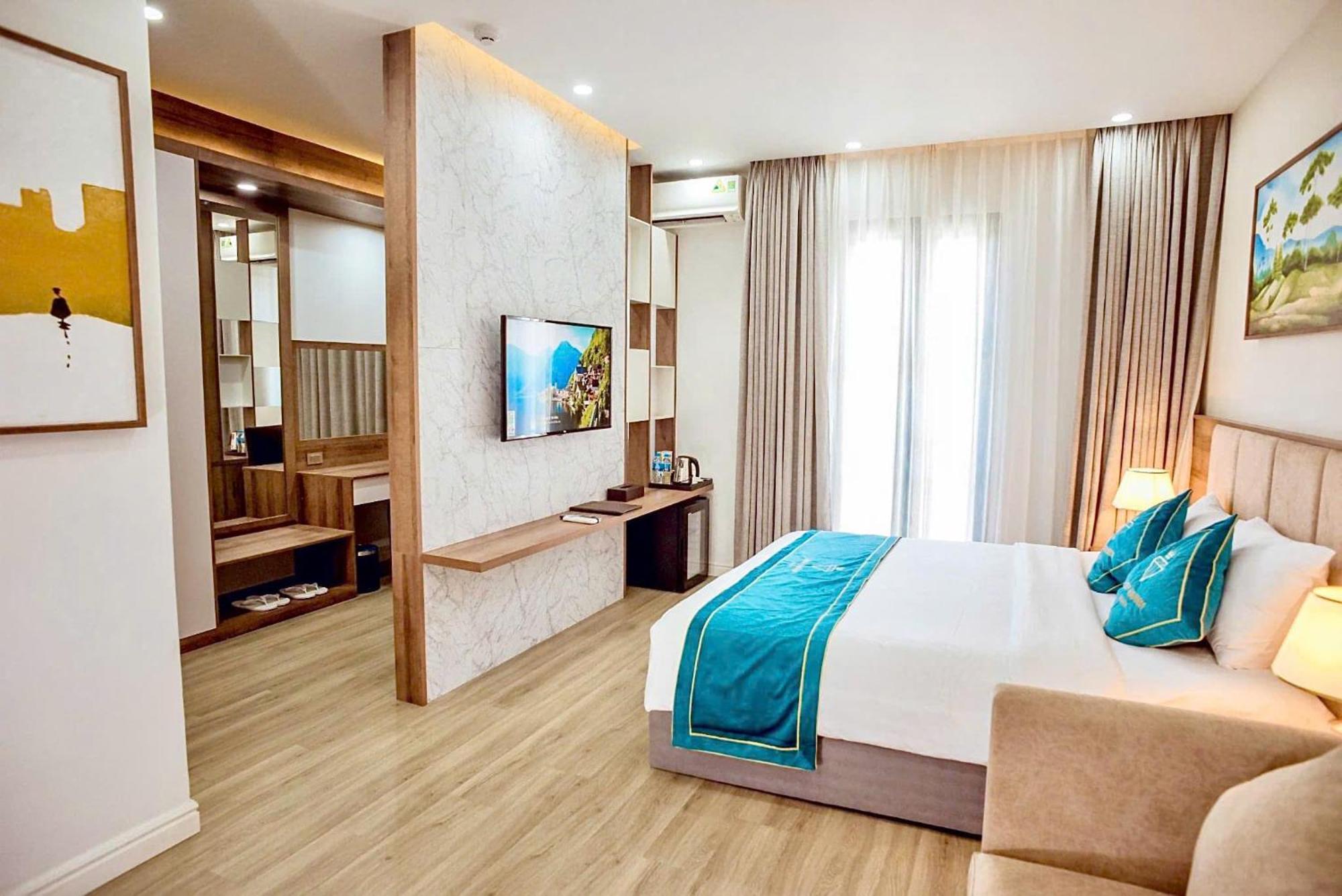 Rubyqueen Halong Hotel 하롱 외부 사진